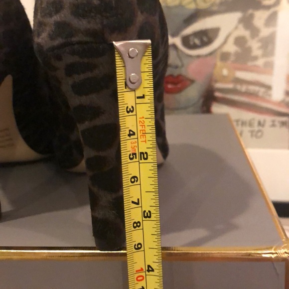 PRICE DROP!⭐️ Louise et Cie Minx Calf Hair Booties - Picture 7 of 8